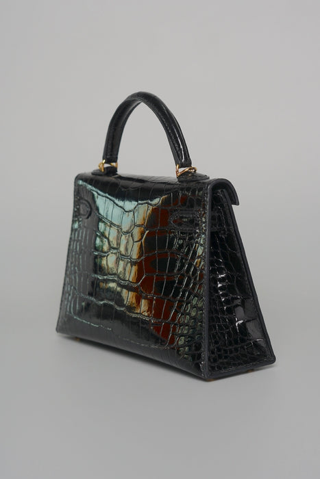 Hermes Kelly 20 in Black Shiny Alligator Ghw
