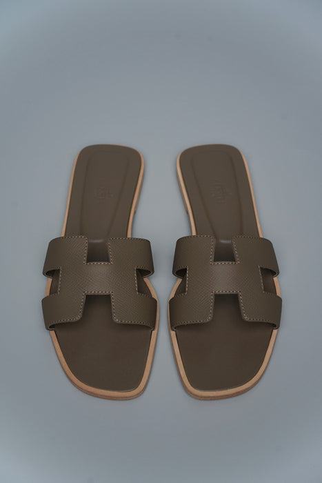 Hermes Oran Sandals in Etoupe Size 38 (Brand New)