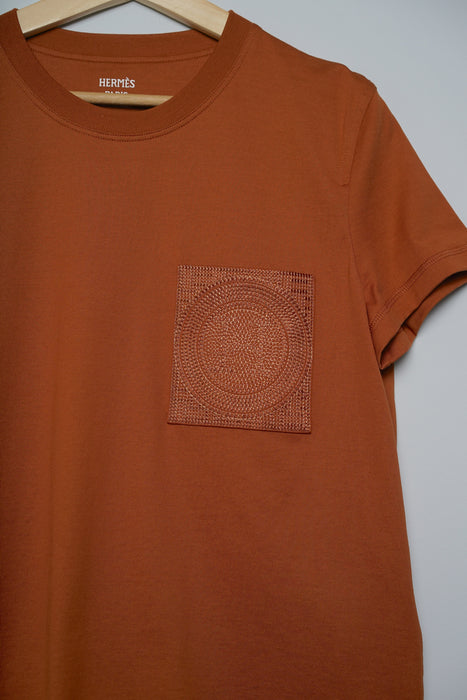 Hermes Embroidered Pocket T-Shirt in Marron Alezan Size 38 (Brand New)