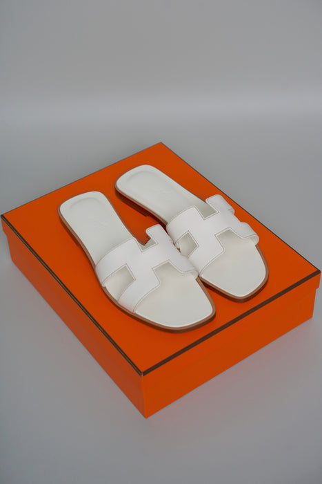 Hermes Oran Sandals in White Size 36.5 (Brand New)
