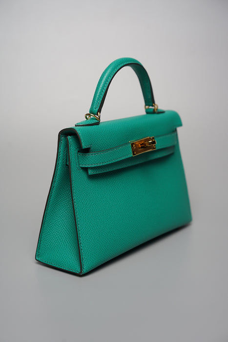 Hermes Kelly 20 in Vert Jade Ghw