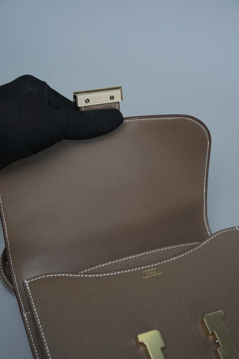Hermes Constance 18 in Etoupe Epsom Permabrass (Brand New)
