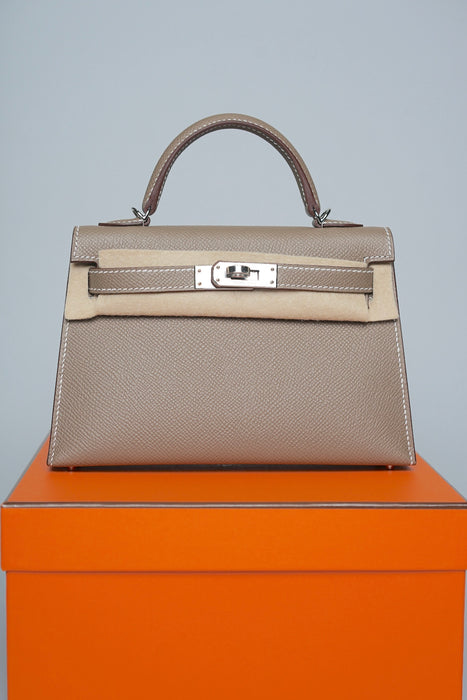 Hermes Kelly 20 in Etoupe Epsom Phw (Brand New)