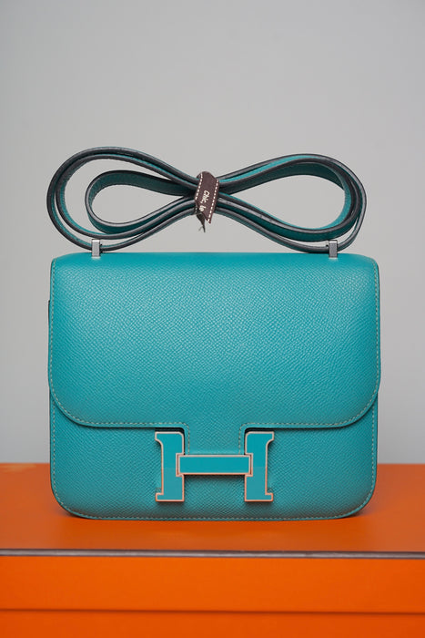 Hermes Constance 18 in Blue Paon Epsom Enamel Phw
