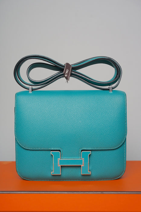 Hermes Constance 18 in Blue Paon Epsom Enamel Phw