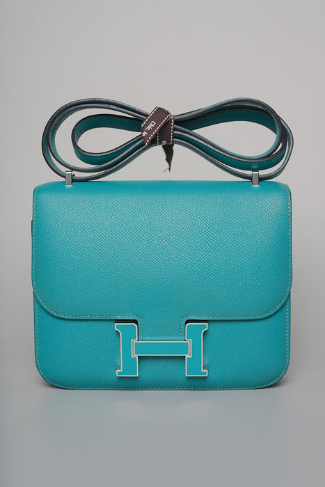 Hermes Constance 18 in Blue Paon Epsom Enamel Phw