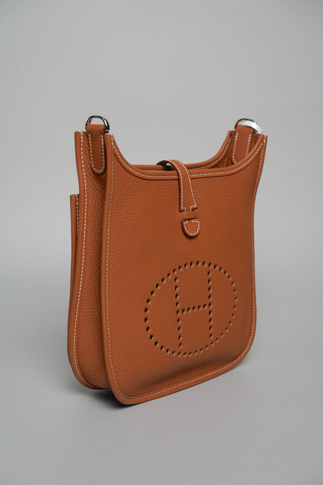 Hermes Evelyne 23 in Gold Phw (Brand New)