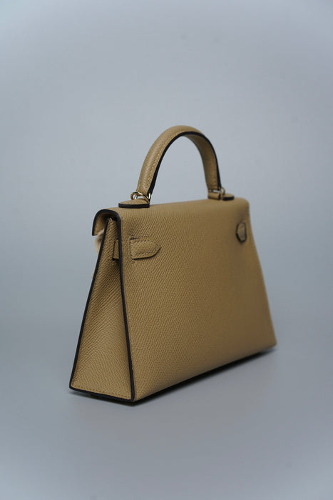 Hermes Kelly 20 in Poussiere Permabrass (Brand New)