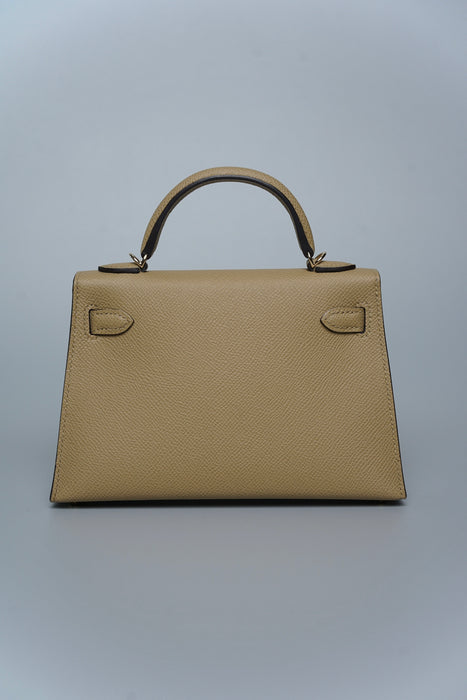 Hermes Kelly 20 in Poussiere Permabrass (Brand New)