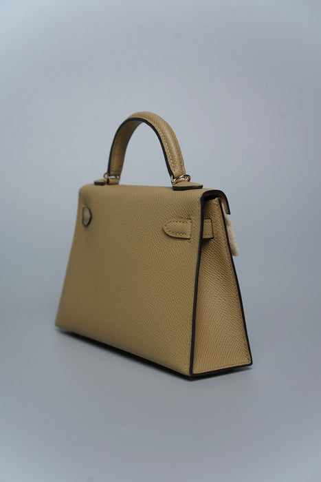 Hermes Kelly 20 in Poussiere Permabrass (Brand New)