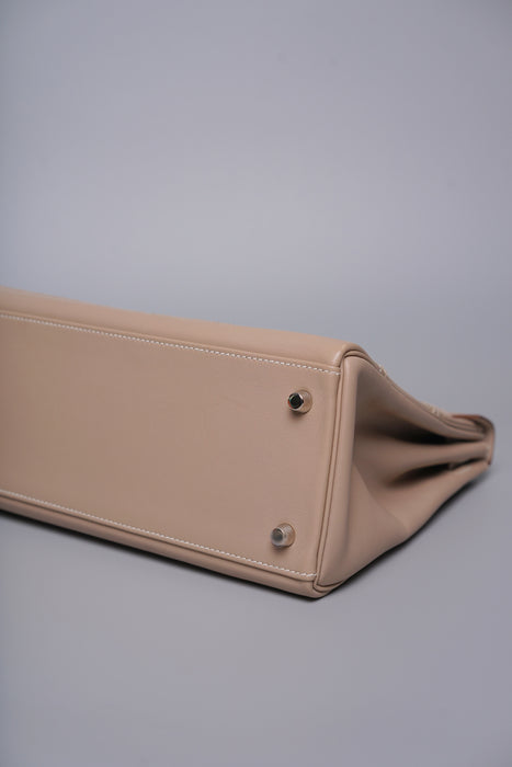 Hermes Kelly 32 in Ghillies Argile Veau Graine Phw