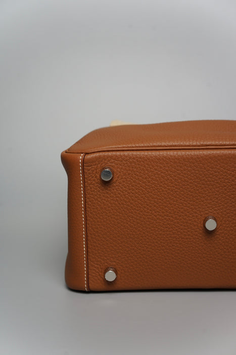Hermes Lindy 26 in Gold Phw (Brand New)