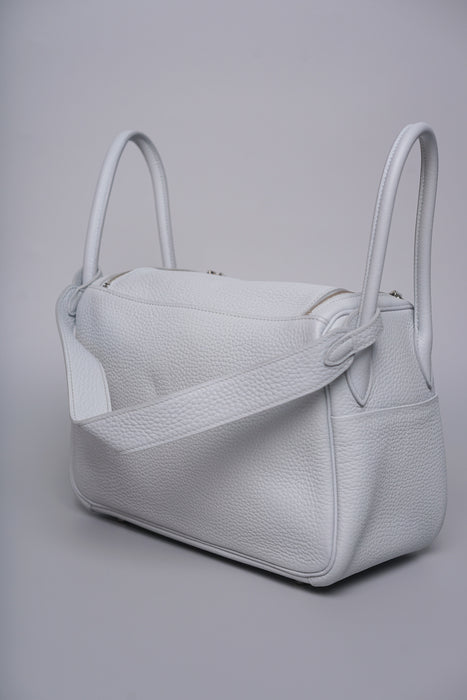 Hermes Lindy 26 in Blue Pale Phw