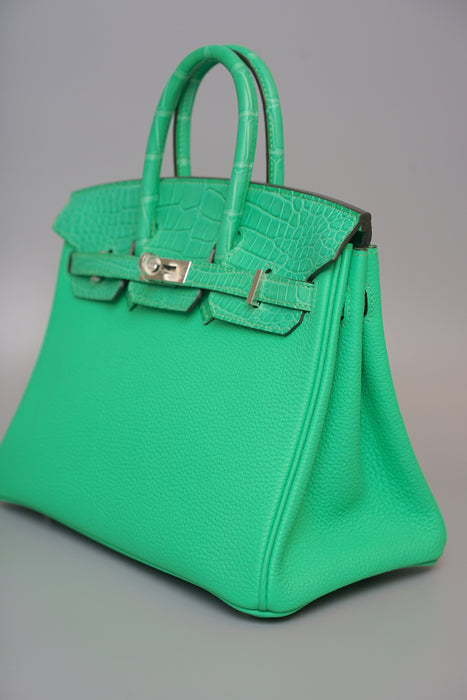 Hermes Birkin 25 Touch in Vert Comic Matte Alligator/Togo Phw (Brand New)