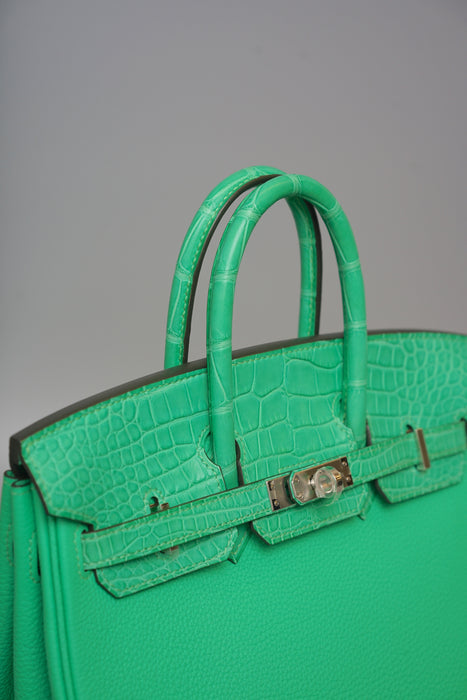Hermes Birkin 25 Touch in Vert Comic Matte Alligator/Togo Phw (Brand New)