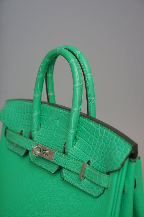 Hermes Birkin 25 Touch in Vert Comic Matte Alligator/Togo Phw (Brand New)