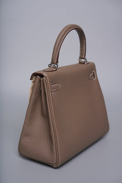 Hermes Kelly 25 in Etoupe Togo Phw (Brand New)