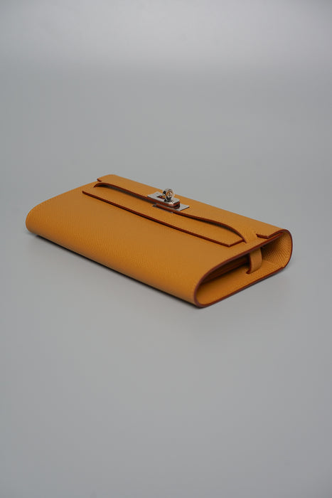 Hermes Kelly To Go in Sesame Phw (Brand New)