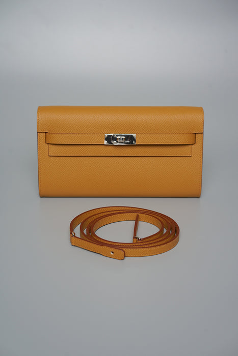 Hermes Kelly To Go in Sesame Phw (Brand New)