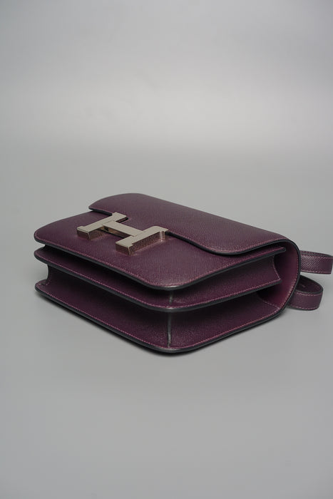 Hermes Constance 24 in Raisin Phw