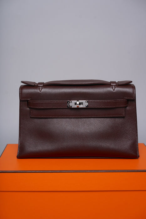 Hermes Kelly Pochette in Chocolate Swift Phw