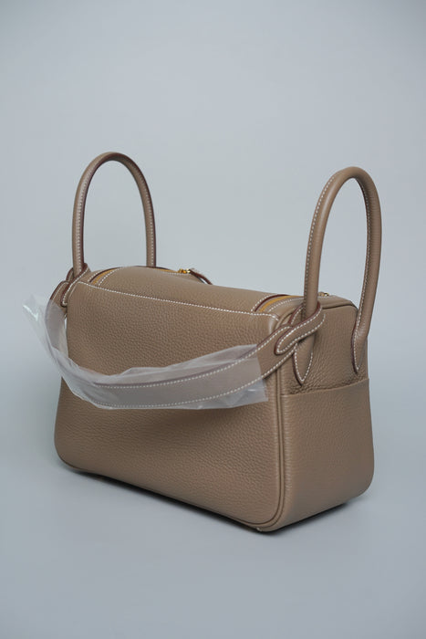 Hermes Lindy 26 in Etoupe Ghw (Brand New)