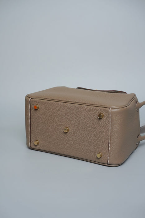 Hermes Lindy 26 in Etoupe Ghw (Brand New)