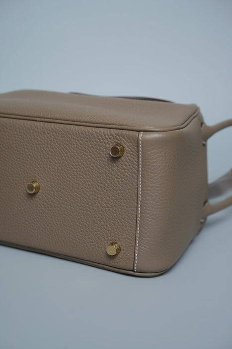 Hermes Lindy 26 in Etoupe Ghw (Brand New)