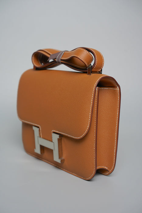 Hermes Constance 24-1 in Gold Epsom Phw