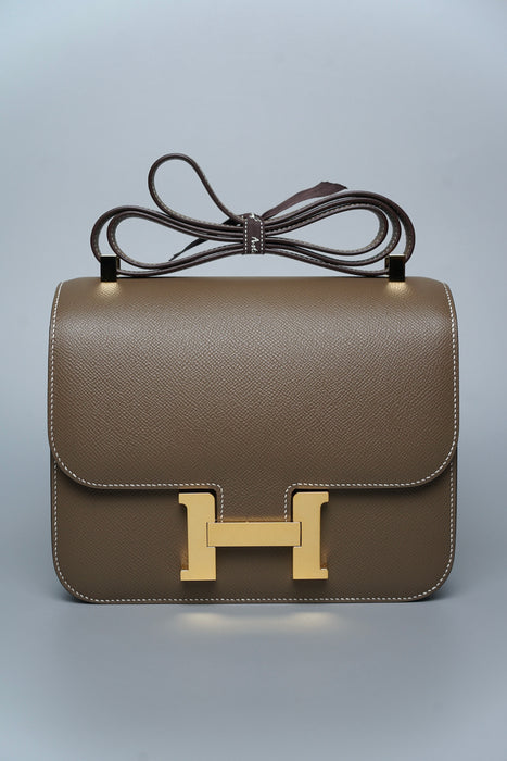 Hermes Constance 24 in Epsom Etoupe Ghw