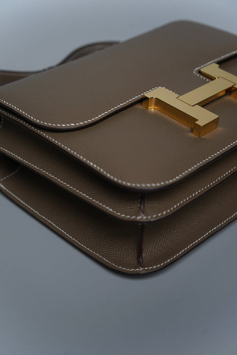 Hermes Constance 24 in Epsom Etoupe Ghw