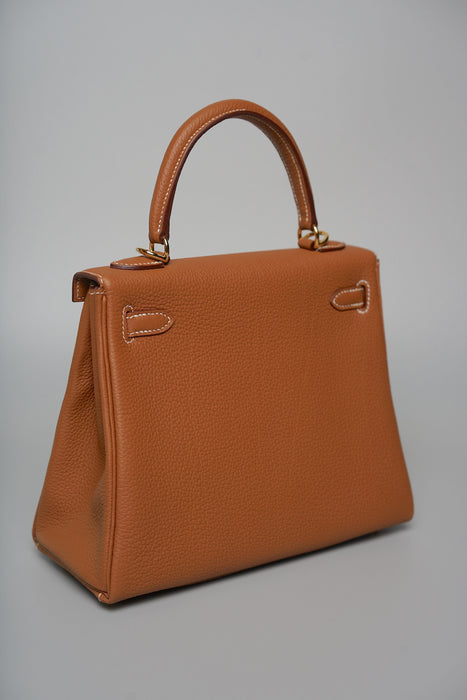 Hermes Kelly 25 in Gold Togo Ghw (Brand New)