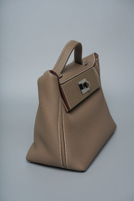 Hermes 2424-29 in Etoupe Phw