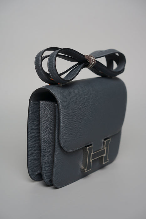 Hermes Constance 18 in Gris Misty/Gris Fonce Epsom Phw (Brand New)