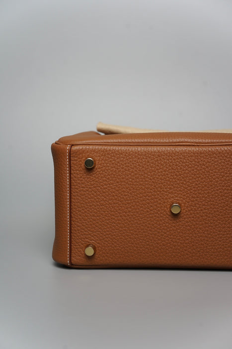 Hermes Lindy 26 in Gold Ghw (Brand New)