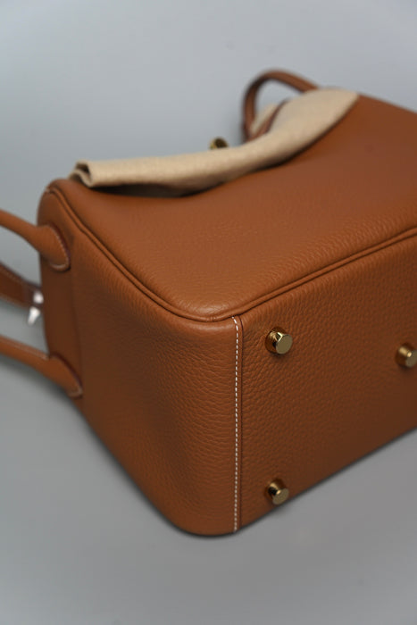 Hermes Lindy 26 in Gold Ghw (Brand New)