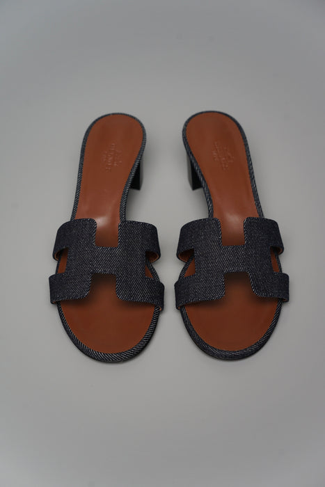Hermes Oasis Sandals in Bleu Brut Denim Size 37.5 (Brand New)