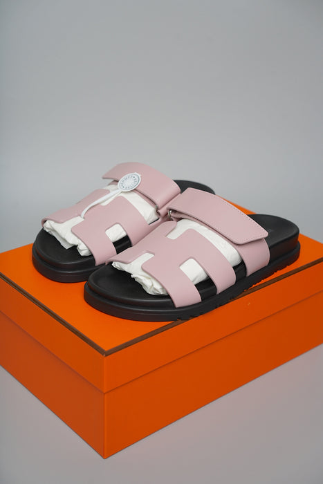 Hermes Chypre Sandals in Rose Cancan Size 35.5 (Brand New)