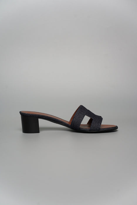 Hermes Oasis Sandals in Bleu Brut Denim Size 37.5 (Brand New)