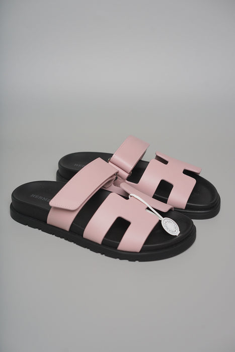 Hermes Chypre Sandals in Rose Cancan Size 35.5 (Brand New)