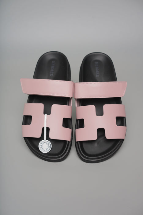 Hermes Chypre Sandals in Rose Cancan Size 35.5 (Brand New)