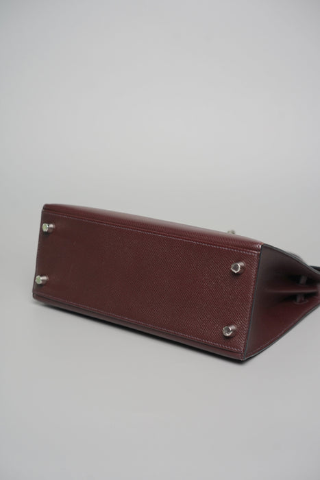 Hermes Kelly 25 Sellier in Rouge Epsom Phw