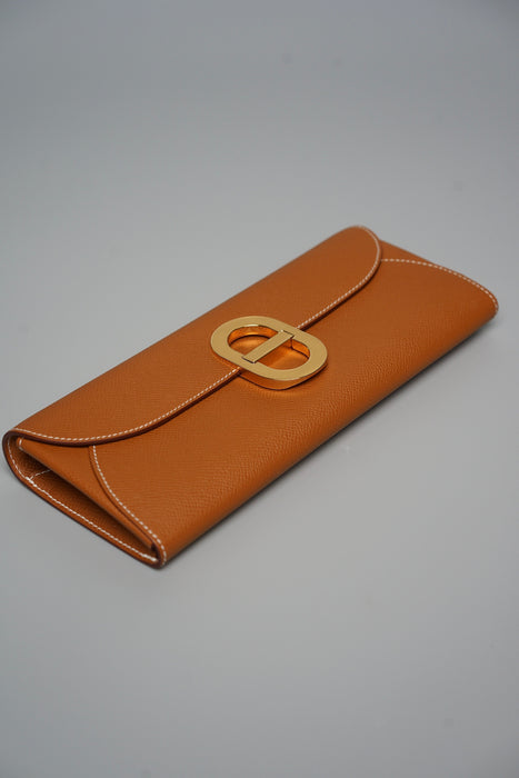 Hermes Mallion To Go Wallet in Gold Ghw (Brand New)