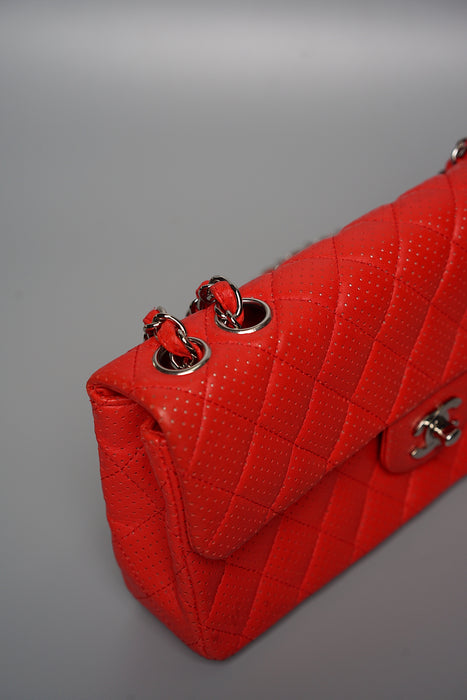 Chanel East West Flap in Red