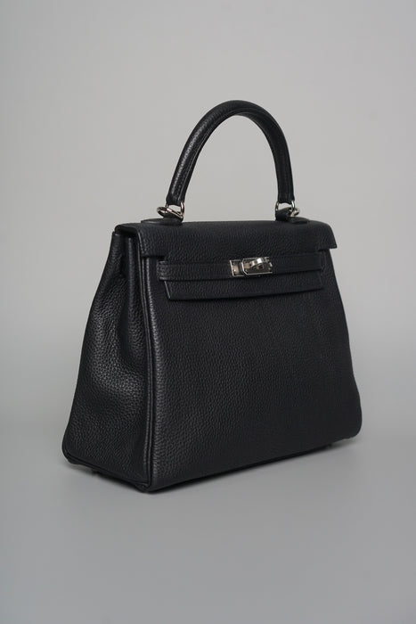 Hermes Kelly 25 in Black Togo Phw