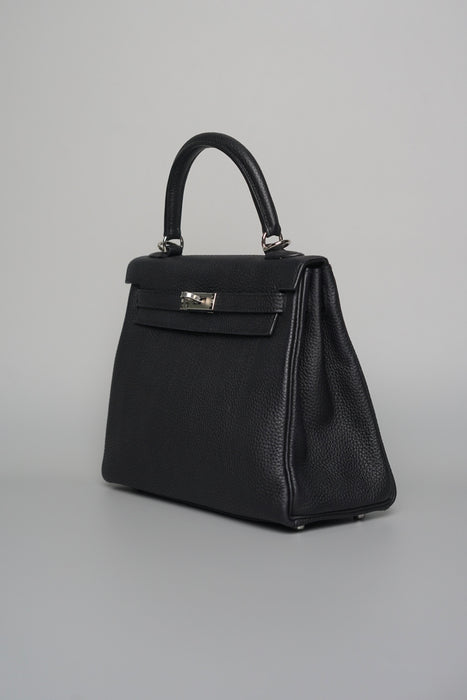 Hermes Kelly 25 in Black Togo Phw