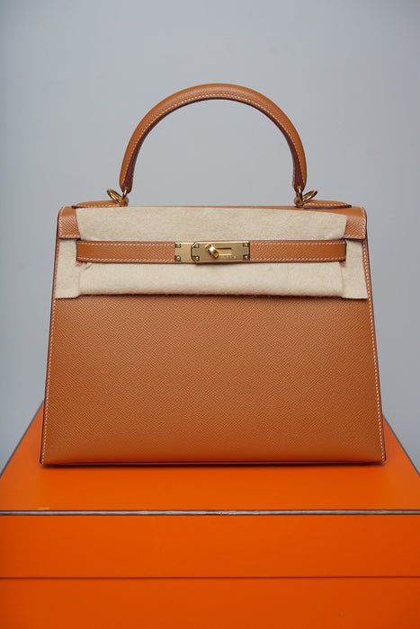 Hermes Kelly 28 in Gold Epsom Ghw