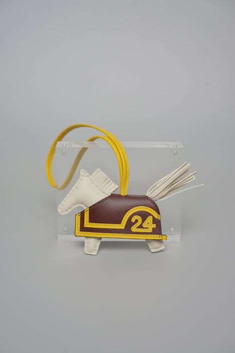 Hermes Rodeo Robeo 24 PM Charm in Craie/Terre/Jaune De Naples (Brand New)