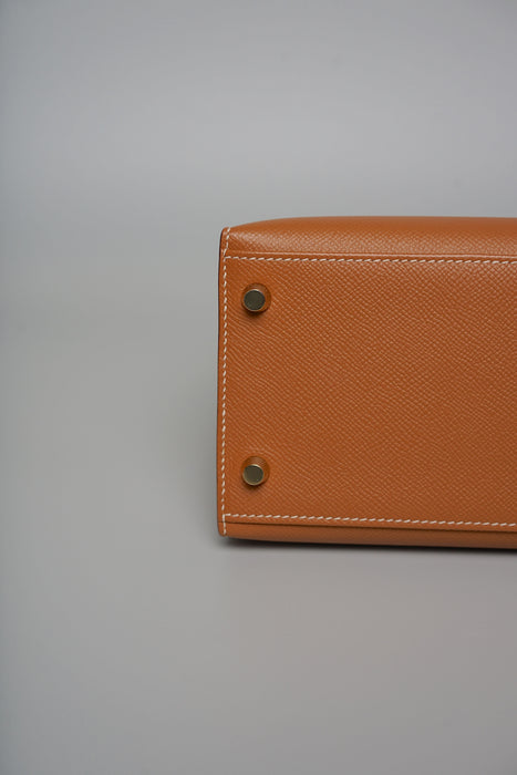 Hermes Kelly 28 in Gold Epsom Ghw