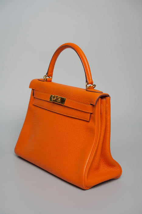 Hermes Kelly 28 in Orange Clemence Ghw